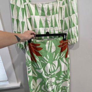 Cute blouse skirt set